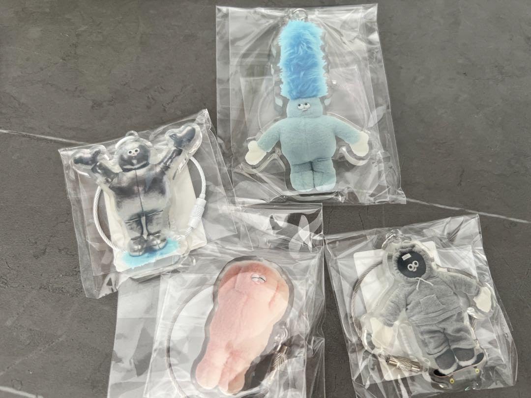 The TOMODACHI! トモダチ アクリルキーホルダー 4点セット 未使用